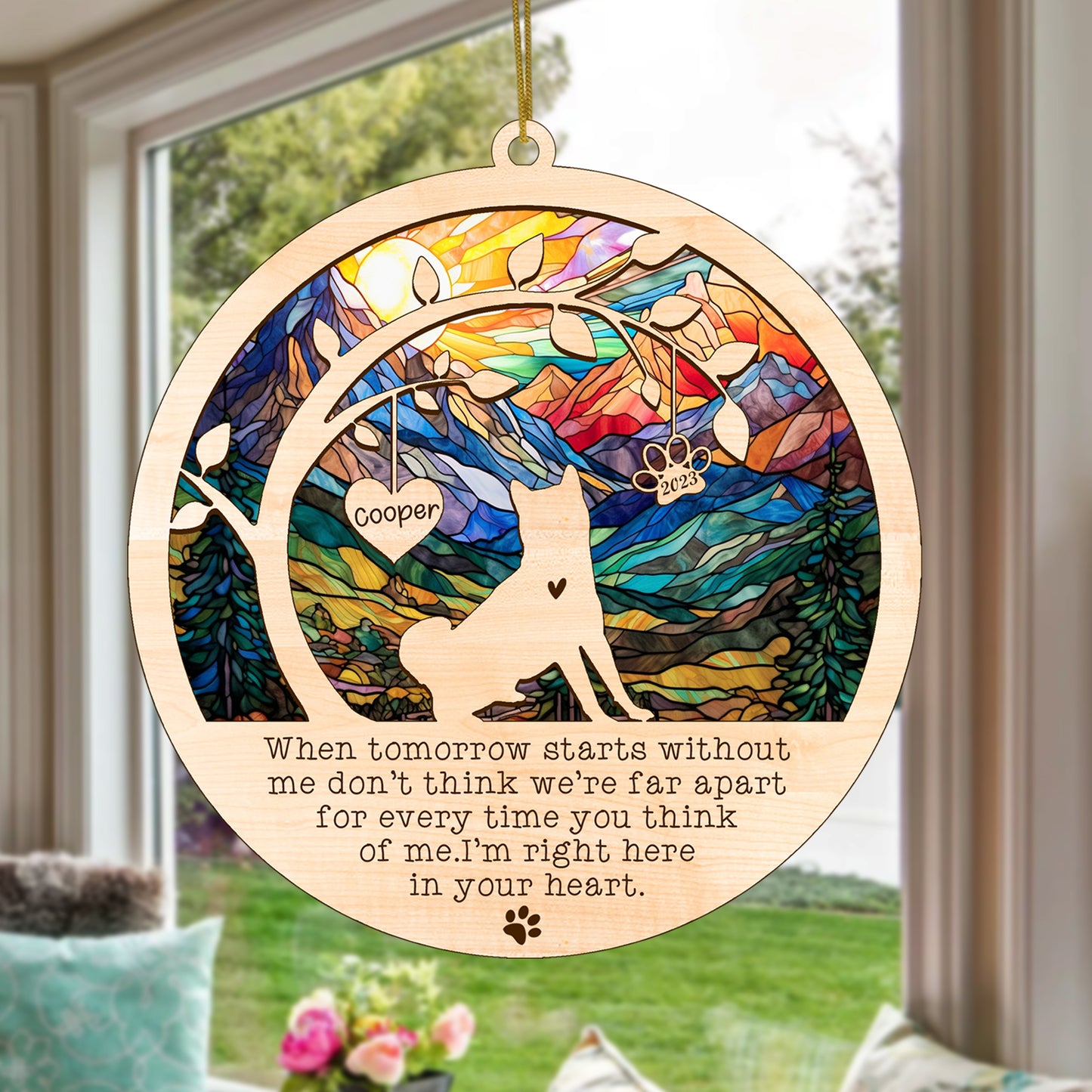 Netecom Akita Dog Memorial Suncatcher, Personalized with Name Date Akita Dog Breeds Suncatcher, Pet Loss Suncatcher, Bereavement Gift Dog Memorial Ornament Loss of Pet Sympathy Gift Dog Lovers