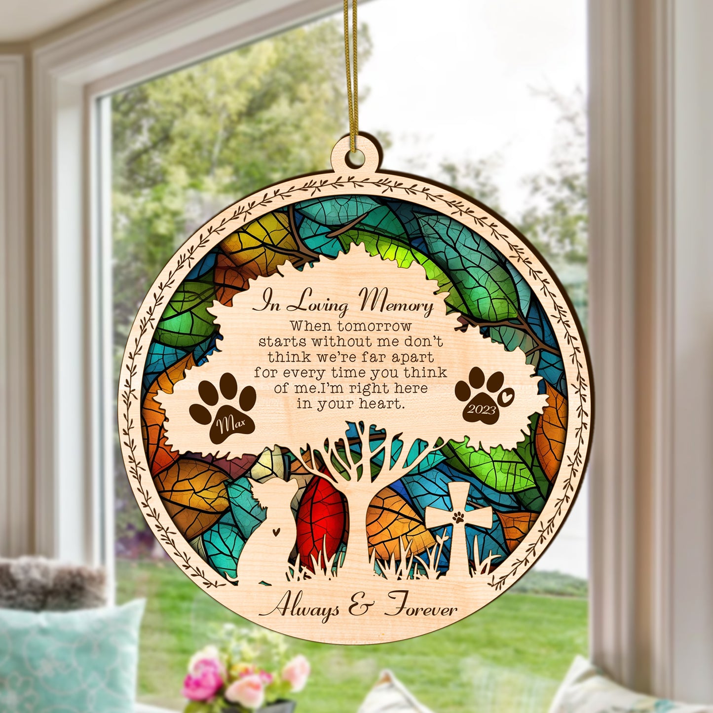 Netecom Personalized Chihuahua Memorial Suncatcher, Chihuahua Dog Memorial Gifts with Name Date, Pet Loss Light Catcher, Bereavement Gift Dog Memorial Ornament Loss of Pet Sympathy Gift for Dog Lover
