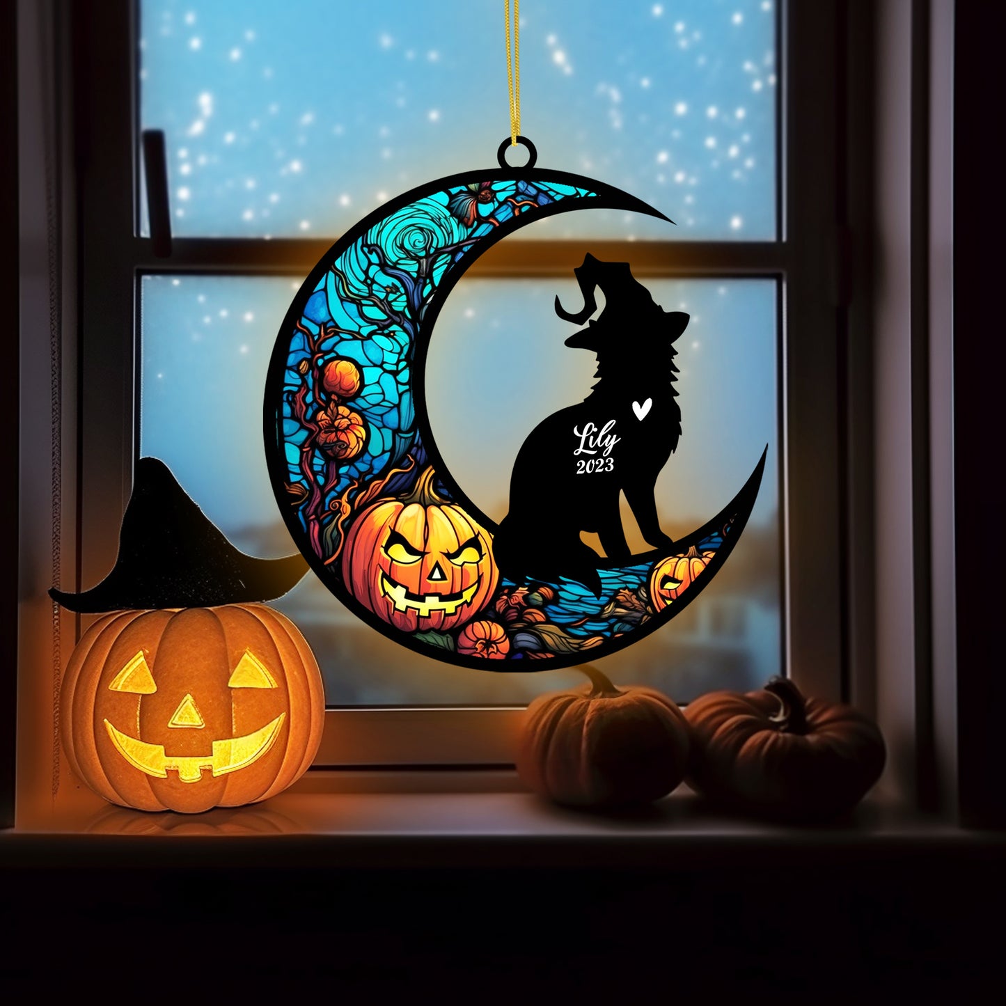 Netecom Personalized Halloween Maine Coon Cat Suncatcher - Custom Cat Ornament with Name, Maine Coon Cat with Witch Hat Halloween Decoration for Window or Garden, Spooky Acrylic Pendant Decor
