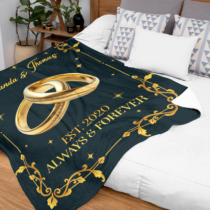 Netecom Personalized Wedding Anniversary Blanket for Couple, Custom Name and Year Throw Blanket with Gold Rings for Couch, Bed or Sofa, Romantic Gift for Husband & Wife, Engagement or Valentine’s Day