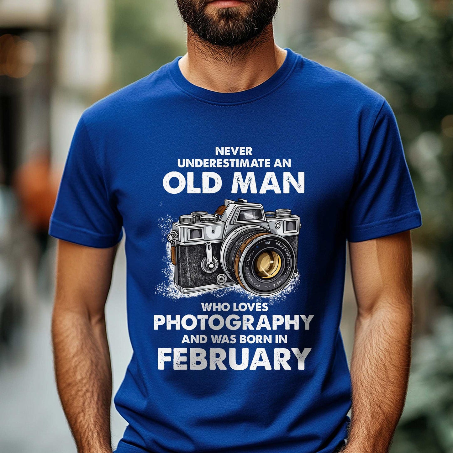 Netecom Never Underestimate an Old Man Who Loves Photography T-Shirt, Funny Birthday Shirt for Men, Perfect Gift for January Birthday