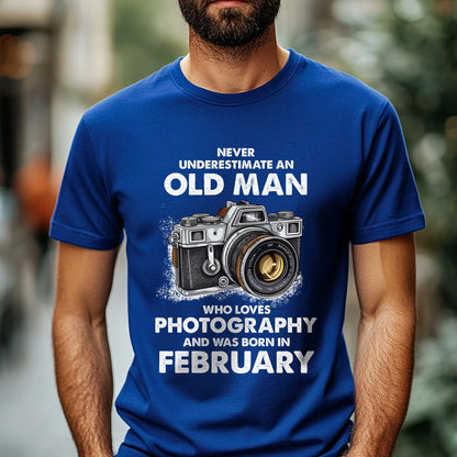 Netecom Never Underestimate an Old Man Who Loves Photography T-Shirt, Funny Birthday Shirt for Men, Perfect Gift for January Birthday