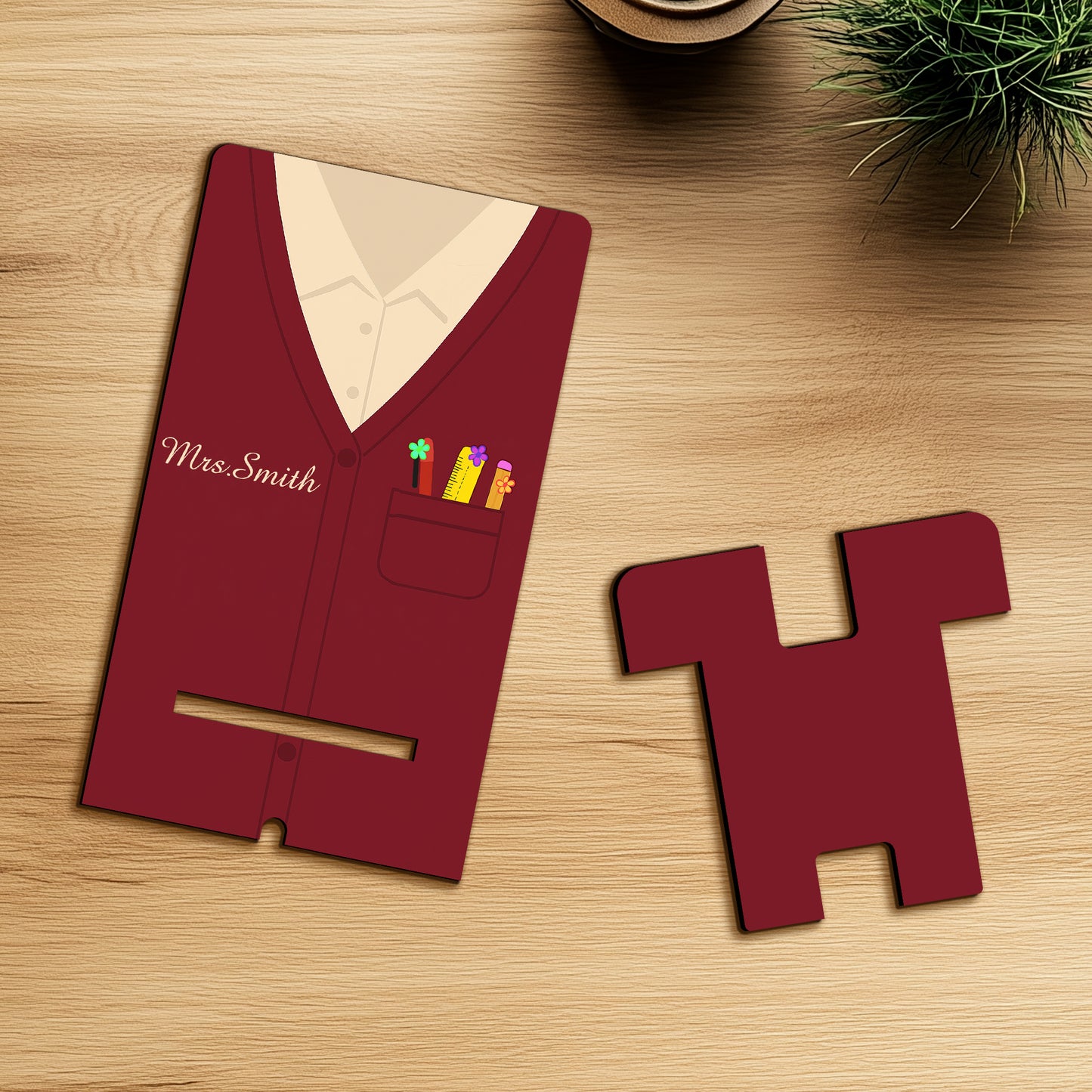 Netecom Unique Teacher Phone Stand with Custom Name, Personalized Desk Accessory for Educators - Thoughtful Gift for Friends or Christmas