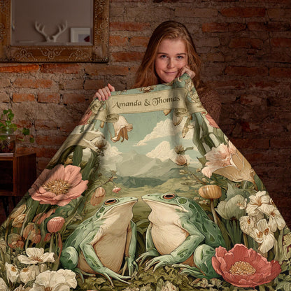 Netecom Personalized Frog Couple Blanket, Custom Names and Established Date, Until We Croak Throw Blanket for Couch, Bed, or Sofa, Perfect Gift for Couples, Christmas, Anniversary
