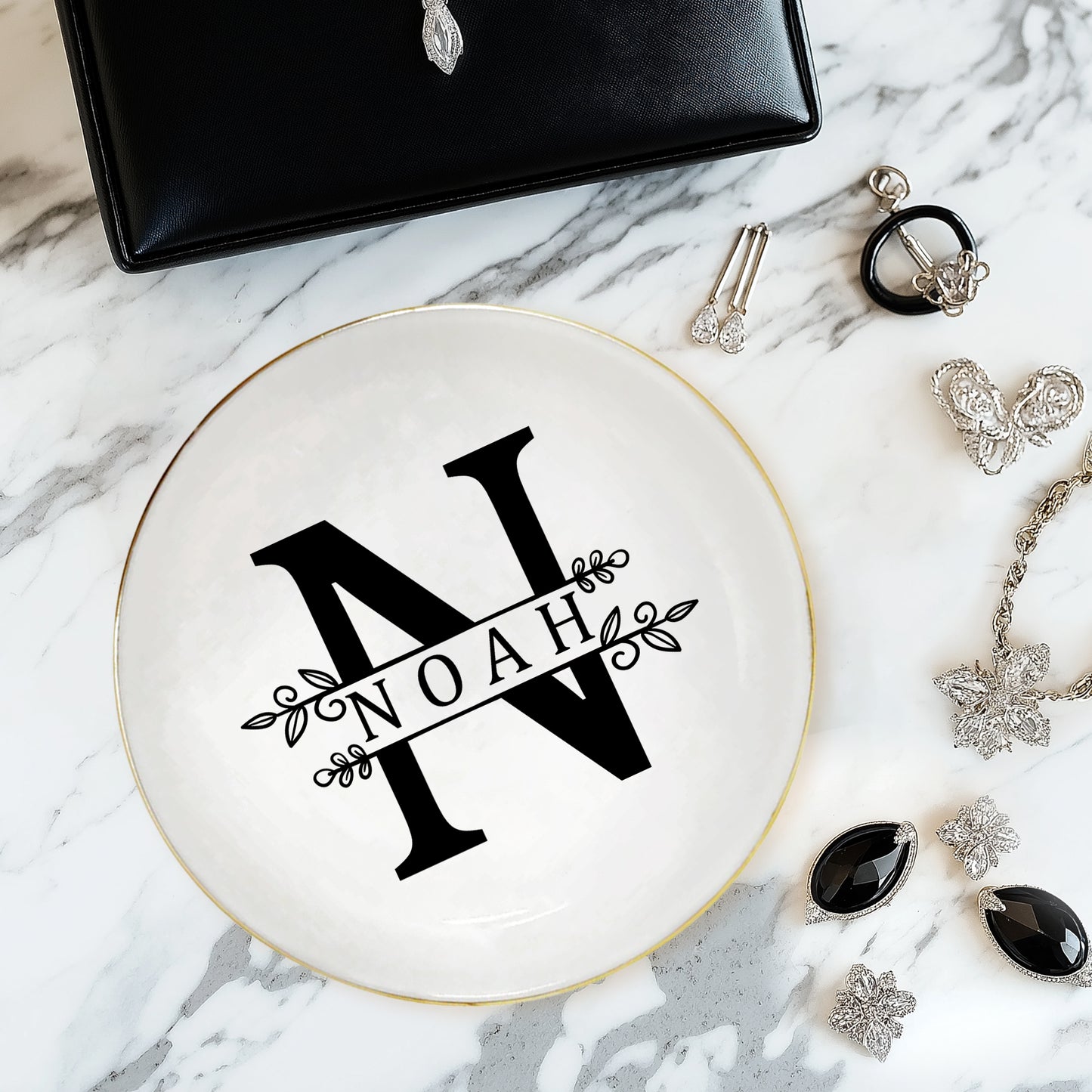 Netecom Custom Jewelry Tray with Floral Design and Initials, Personalized Ceramic Tray for Family Gifts, Weddings, or Mother’s Day