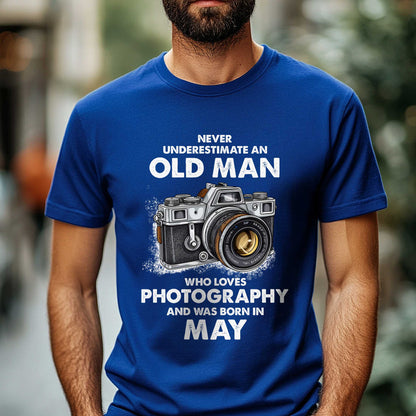 Netecom Never Underestimate an Old Man Who Loves Photography T-Shirt, Funny Birthday Shirt for Men, Perfect Gift for May Birthday