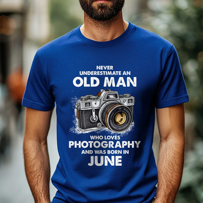 Netecom Never Underestimate an Old Man Who Loves Photography T-Shirt, Funny Birthday Shirt for Men, Perfect Gift for June Birthday
