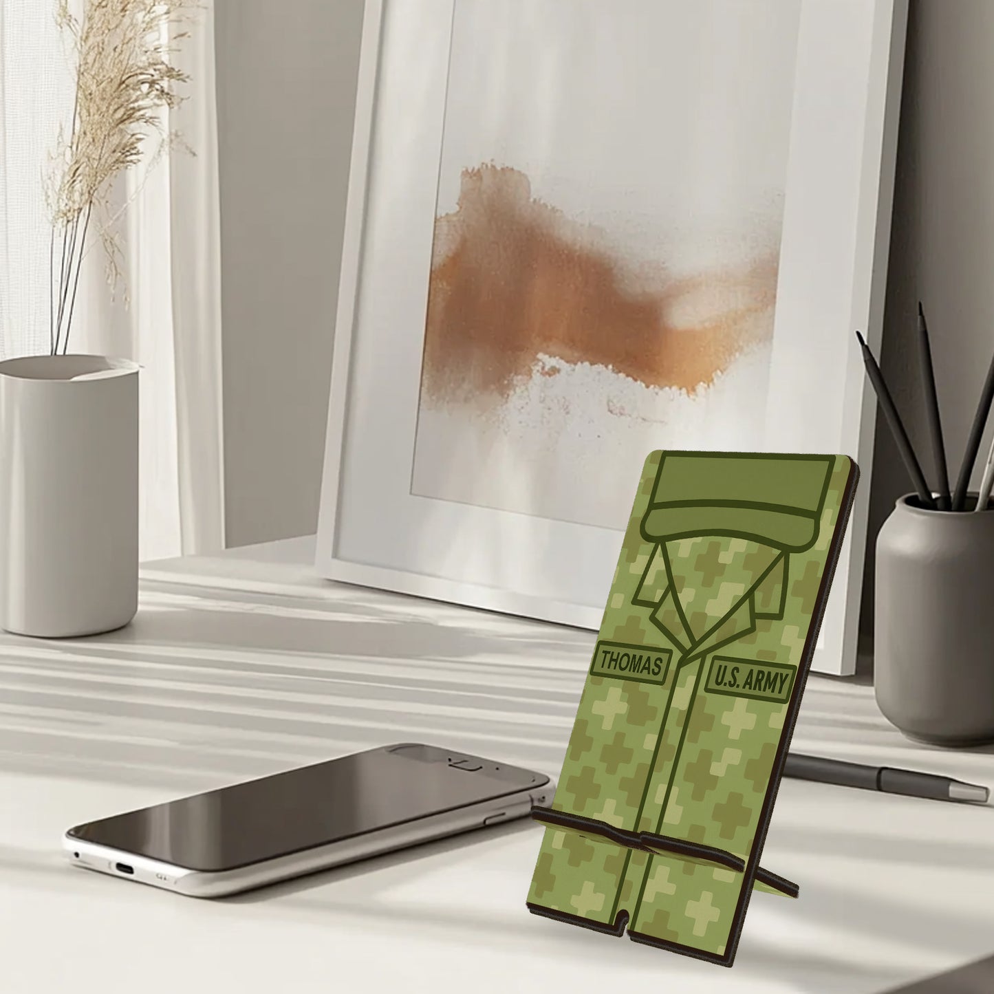 Netecom Custom Army Phone Stand with Personalized Name - Perfect Gift for Military Personnel and Desk Organization
