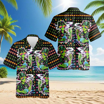 Netecom Funny Alien Smoking Hawaiian Shirt for Men, Button Down Summer Beach Short Sleeve, Sizes S-5XL
