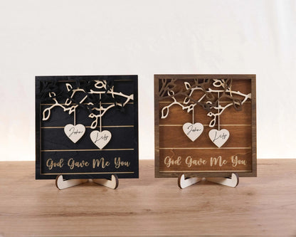 Netecom Personalized Couple Wooden Sign Custom Names Wood Frame Anniversary Wedding Gift Romantic Home Decor for Couples