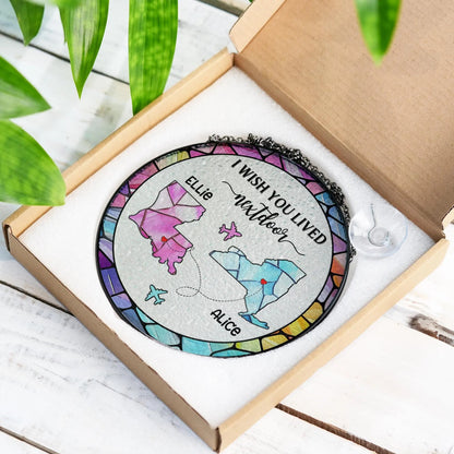 Netecom Personalized Long Distance Friendship Suncatcher – Custom Stained Glass Decor, Best Friend Gift, Sister Keepsake, State to State Connection