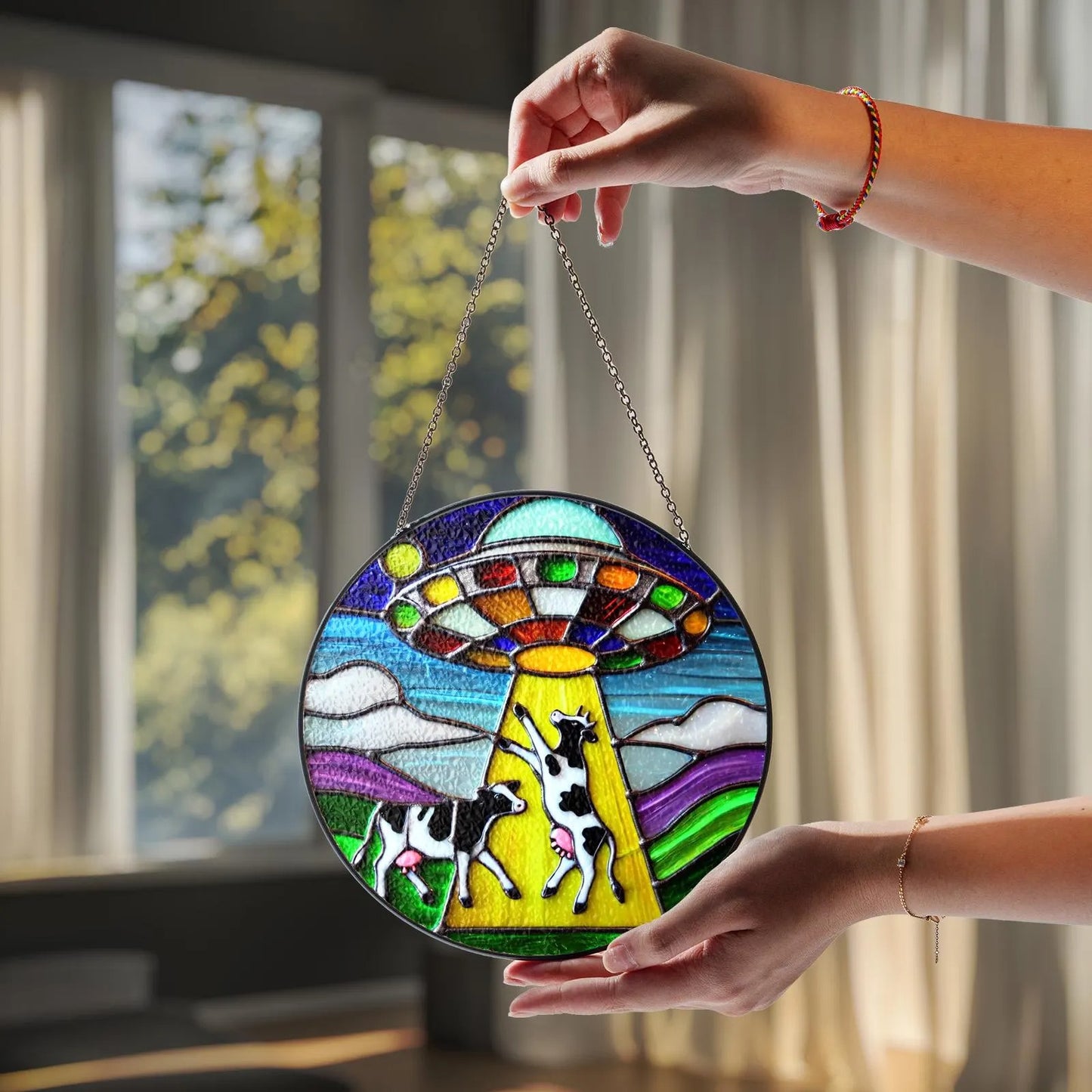 Netecom Funny Alien and Cow UFO Stained Glass Suncatcher – Unique Window Hanging, Spaceship Art Home Decor, Stained Glass or Acrylic Window Decoration