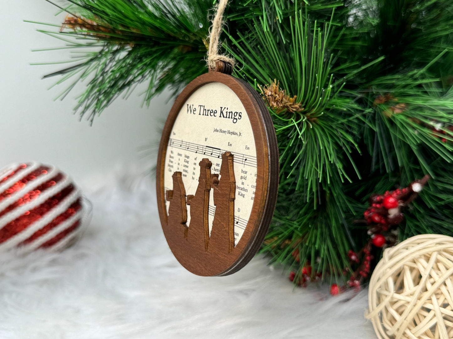 Netecom Nativity Ornament – Wooden “We Three Kings” Sheet Music Christmas Decoration, Remembrance Gift
