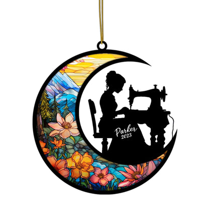 Netecom Personalized Quilting Suncatcher - Custom Sewing & Quilting Lover Christmas Ornament 2025 - Funny Seamstress Gift for Women, Grandma, or Friends - Great Gift for Quilters